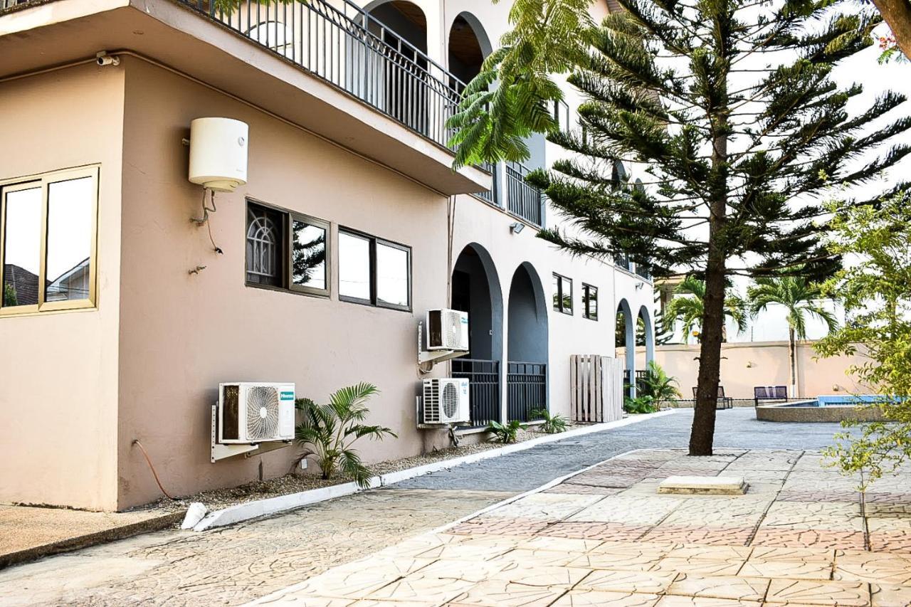 Dann Residence Ogbodjo Екстер'єр фото